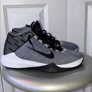 nike zoom ascention basketball shoes